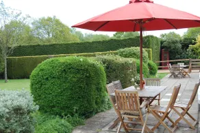 Wensum Barn 8 miles from the coast - Image 2