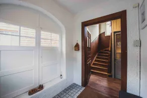 Chasa Berggold House in the Heart of Brienz - Image 4