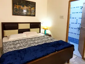 Aditya Premium HomeStay- Furnished Air Conditioned- 2BHK - Image 3