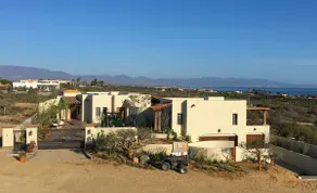 Lovely ocean view villa in secure gated community - Image 2