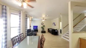 Cozy 4 bedroom house for your family vacation! - Image 3