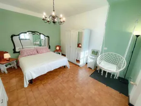 Villa with a stream, wooded garden and fireplace - Image 3