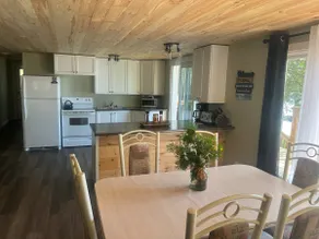 Cottage on Beautiful lake Temiskaming - Image 4