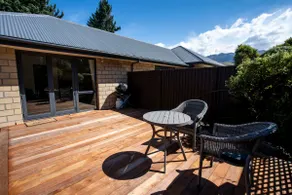 Suite Two - Tranquil Woodland Escape - Image 5