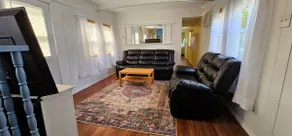 Champy's Getaway 3 bed/1.5 Bath - Image 3