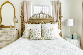 Bear Creek Cottage Serene Texas Getaway - Image 3