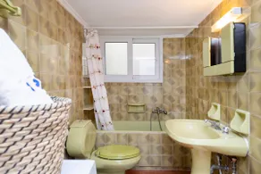 Downtown Apartment - Image 4