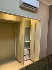 Entire ground floor apartment for 4 people with garage - Image 5
