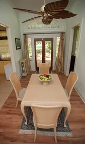 Southern-style home, just a short walk to downtown - Image 4