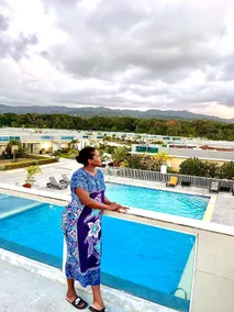 KING SIZE Villa with Pool and beach - Image 3