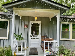 A Step Back in Time - 1901 Estate Guest Cottage - Image 2