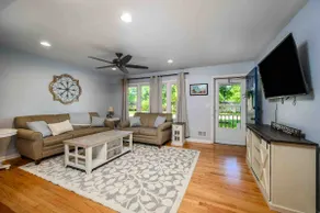 Newly Renovated Derby House - Image 4