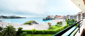 Relax by the sea - Image 5