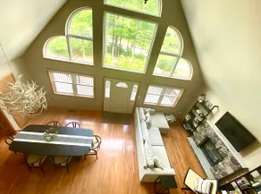 Le Bambi <Pocono Lake Chalet> - Image 4