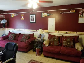Comfortable and Cozy Home Away from Home - Image 5