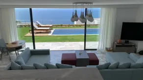Luxurious seafront Bodrum villa with private pool - Image 5