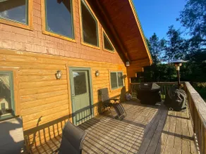 Beautiful Private Cozy Cabin, 3 bedrooms, 5 acres - Image 2