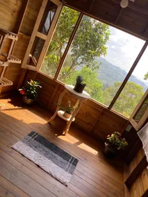 Moonlight Cabin - Image 5