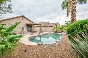 Desert Escape | Gated Pool, Safe Quiet Family Area - Image 2