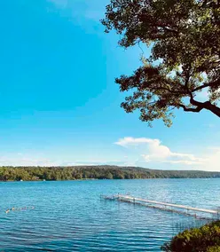 Domaine du Moulin, on the shores of Lac-Etchemin - Image 2