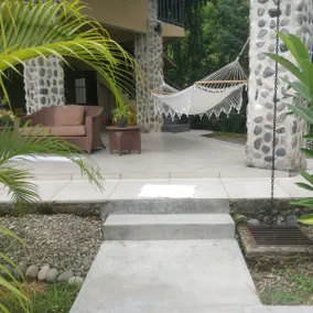 Private Jungle Retreat on 43 Acres - Home w/Pool - Image 3
