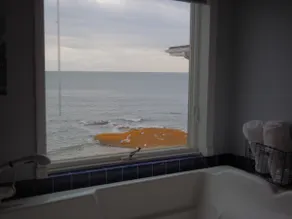 Morgan · Casa al Mare Beachfront Retreat Oceanview - Image 5