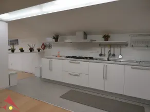CASAVELLINO: il tuo spazio moderno in centro - Image 5