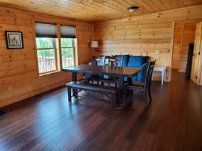 Newly remodeled 4-bed/ 2-bath home on Seneca Lake - Image 4