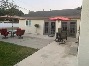 Adorable Back House-Tustin - Image 3