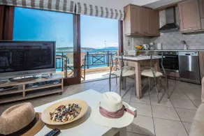 SEA VIEW APARTMEΝT - Image 3