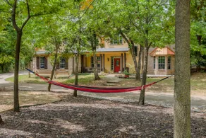 Lake Lewisville Family Getaway-Lake Toys, HotTub, Mini Golf, Theater, Kids Room! - Image 2