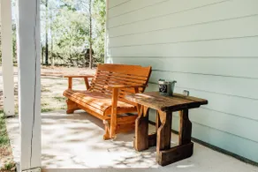 Woodsy Retreat - Cozy, private escape w/ firepit - Image 4