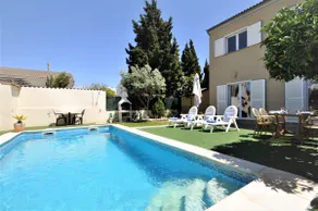 Cozy house with pool for 6 people Bahía Grande - Image 3