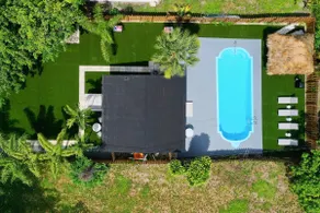 Hollywood Sunshine Resort Pool House w/ Hot tub - Image 3