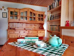 Hilde's House. - Image 5