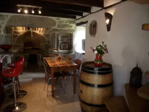 Charming bread oven - Image 5