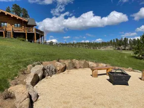 Secluded Executive Home. Private Pond on 18 acres - Image 4