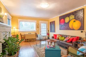 Cozy, Artsy St Johns Bungalow - Image 2