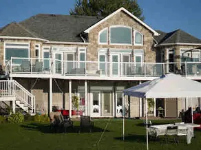 Luxurious Waterfront Vacation Villa Kolenchery. - Image 4