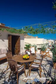 Rimondi Veranda House, Old Town - Image 3
