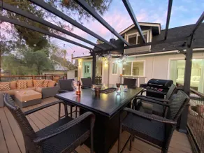Serene Private Home, Sunset View+Hot Tub+EV Charge - Image 5