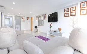 Apartment with jacuzzi, Arenales beach, Alicante. - Image 4