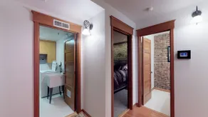 PROMO 15% WEEKLY/45% MONTHLY DISCOUNT Tacoma's Theater Dist. High-End Condos. - Image 3