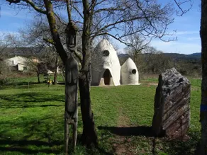 Atypical stone house, African huts - Image 5