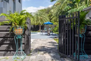 Resort-Style 1BR Oasis/Pool+Private Patio - Image 4