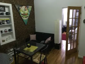 Cozy and small apartment. Perfect for couples. - Image 5