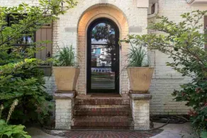 Unique 1920s Oasis Near Pioneer Woman’s Mercantile - Image 3