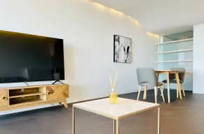 Lake View City Apartment, Night life, ANU - Image 3