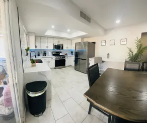 4BR Home • Pool • BBQ • Ping Pong • Near Strip ” - Image 4