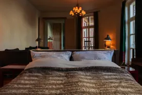 Garden apartment in Art Nouveau house in the center - Image 3